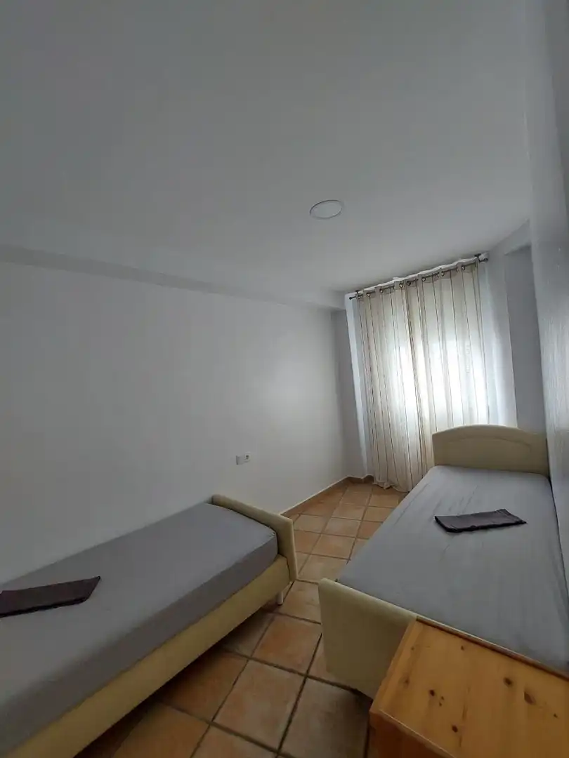 Habitación de Apartamento de alquiler en Guardamar del Segura con Aire acondicionado, Calefacción y Terraza