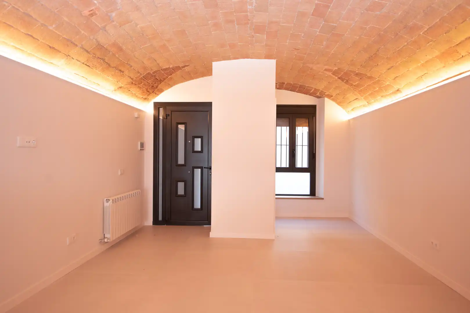 Detached homes for sale in Eixample