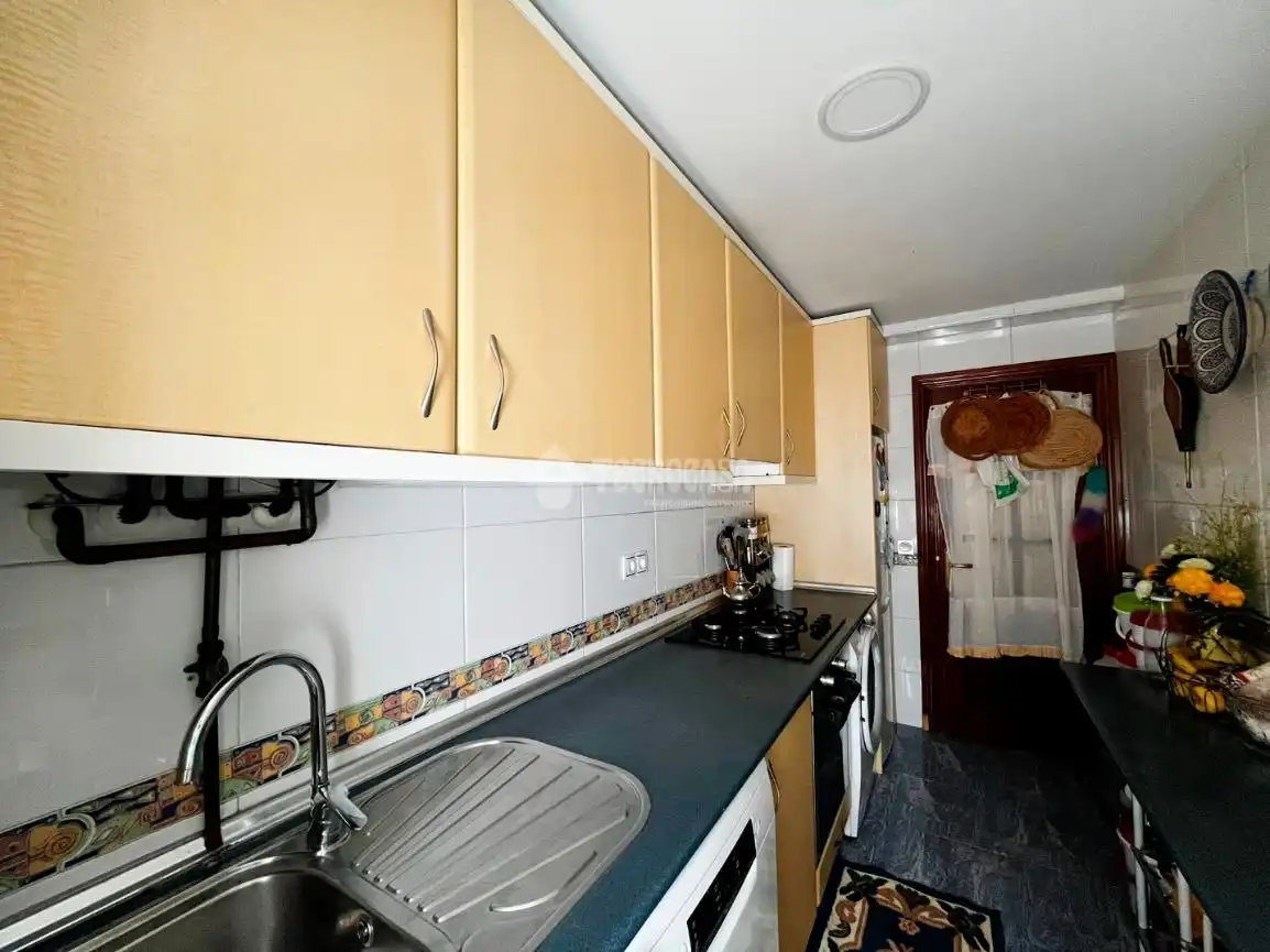 Cocina de Piso en venta en Utebo con Calefacción, Parquet y Terraza