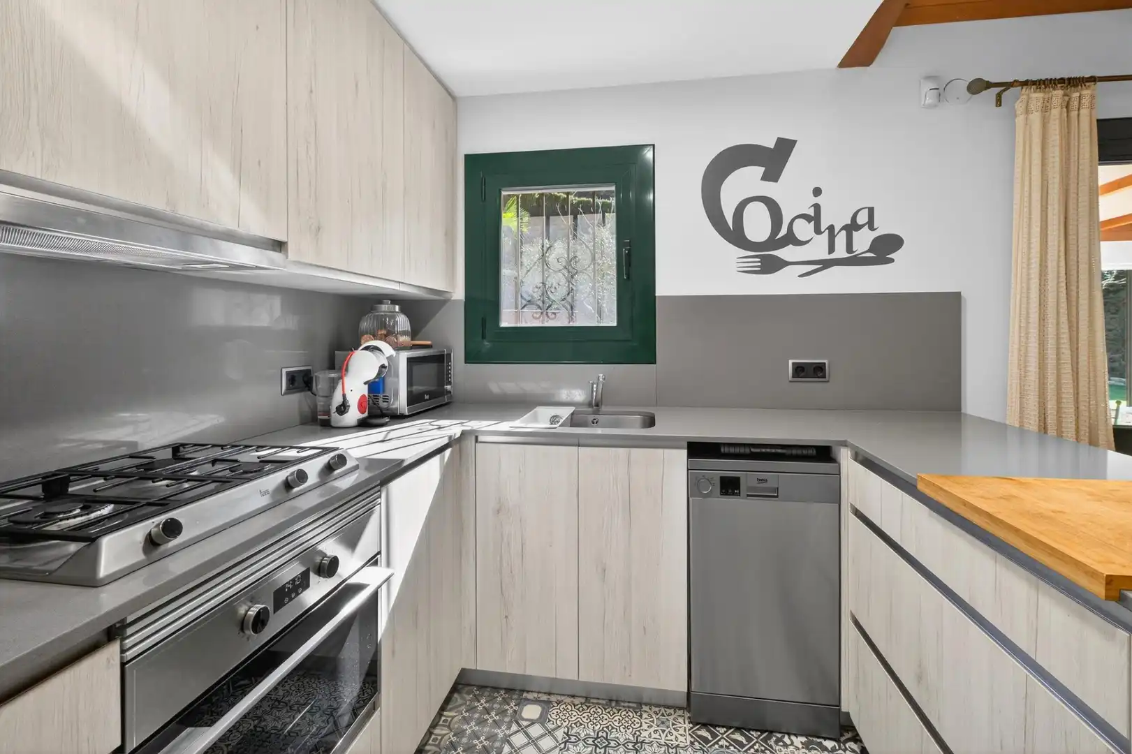 Cocina de Casa o chalet en venta en Begur con Calefacción, Jardín privado y Terraza