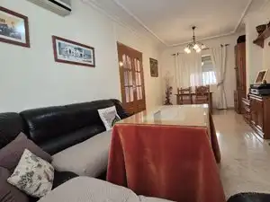 Sala de estar de Casa adosada en venta en Bormujos