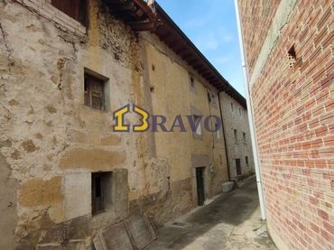 Terraced house for sale in Cillaperlata