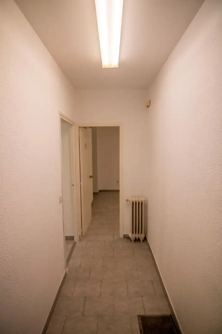 Commercial properties for rent in Madrid  with Air Conditioner
