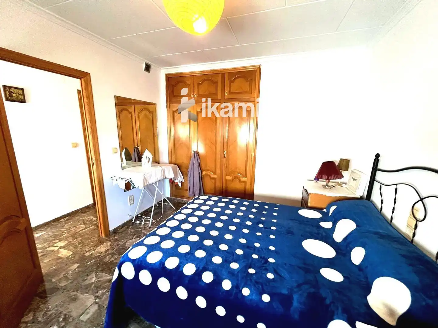 Schlafzimmer von Dachboden zum Verkauf in La Font d'en Carròs mit Terrasse