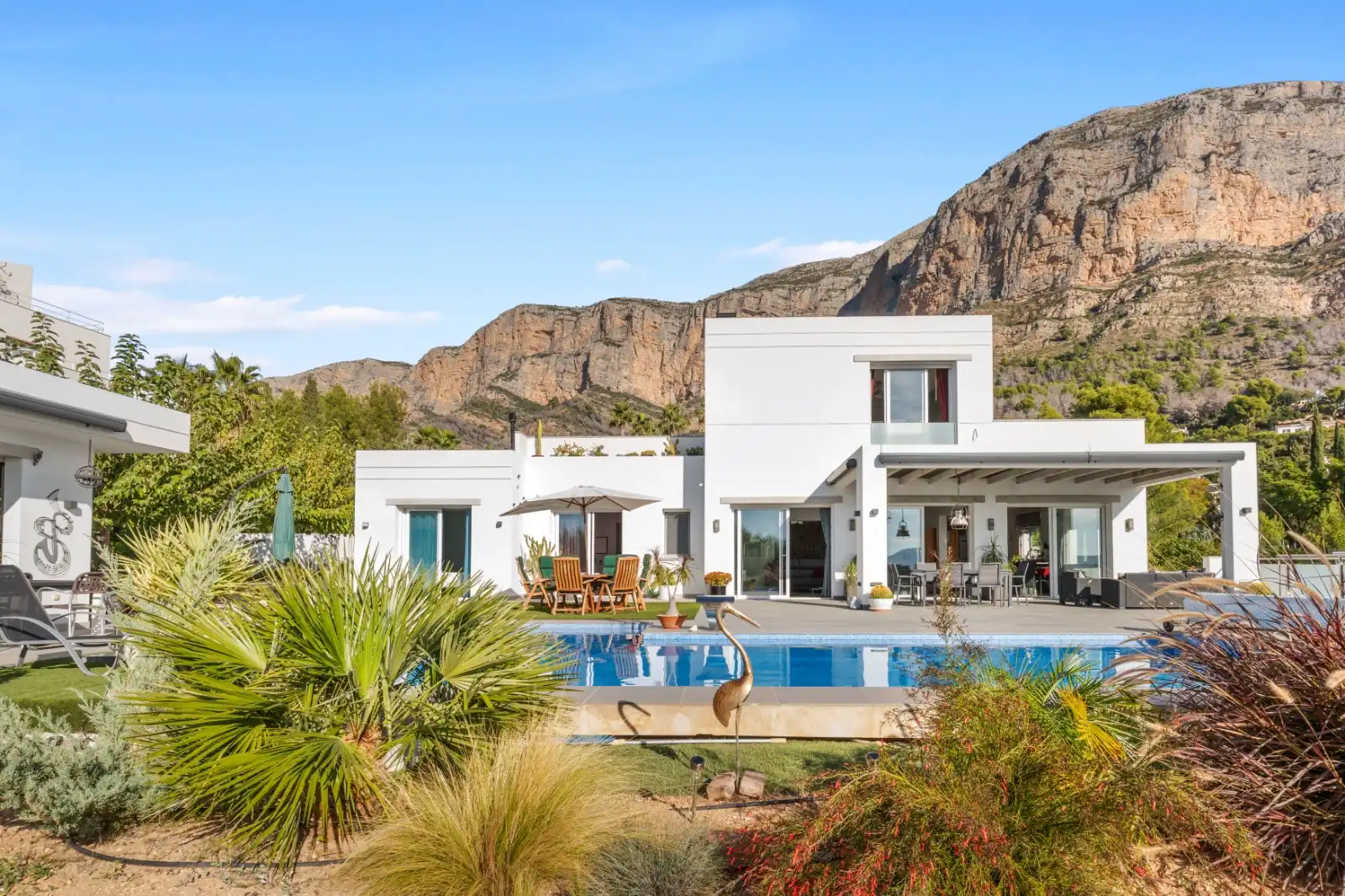 Vista exterior de Casa o xalet en venda en Jávea / Xàbia amb Aire condicionat, Calefacció i Jardí privat