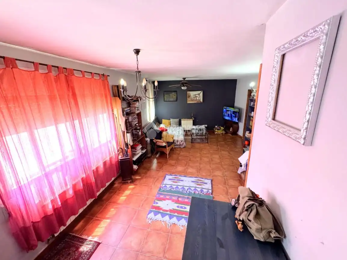 Sala de estar de Casa adosada en venta en Torrelaguna