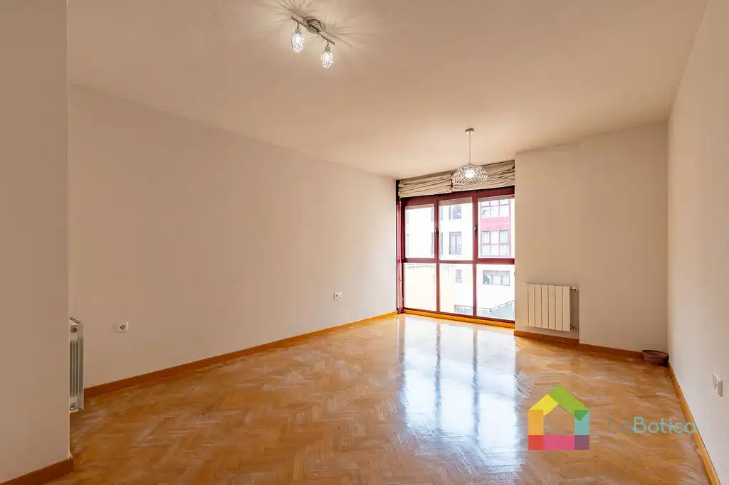 Sala de estar de Piso en venta en Toledo