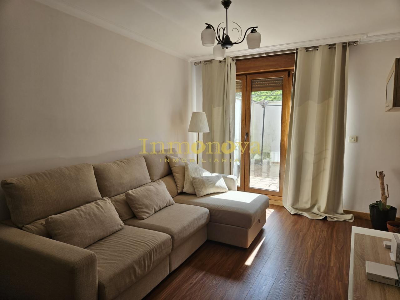 Living room of Flat for sale in Covelo  with Heating, Terrace and Storage room