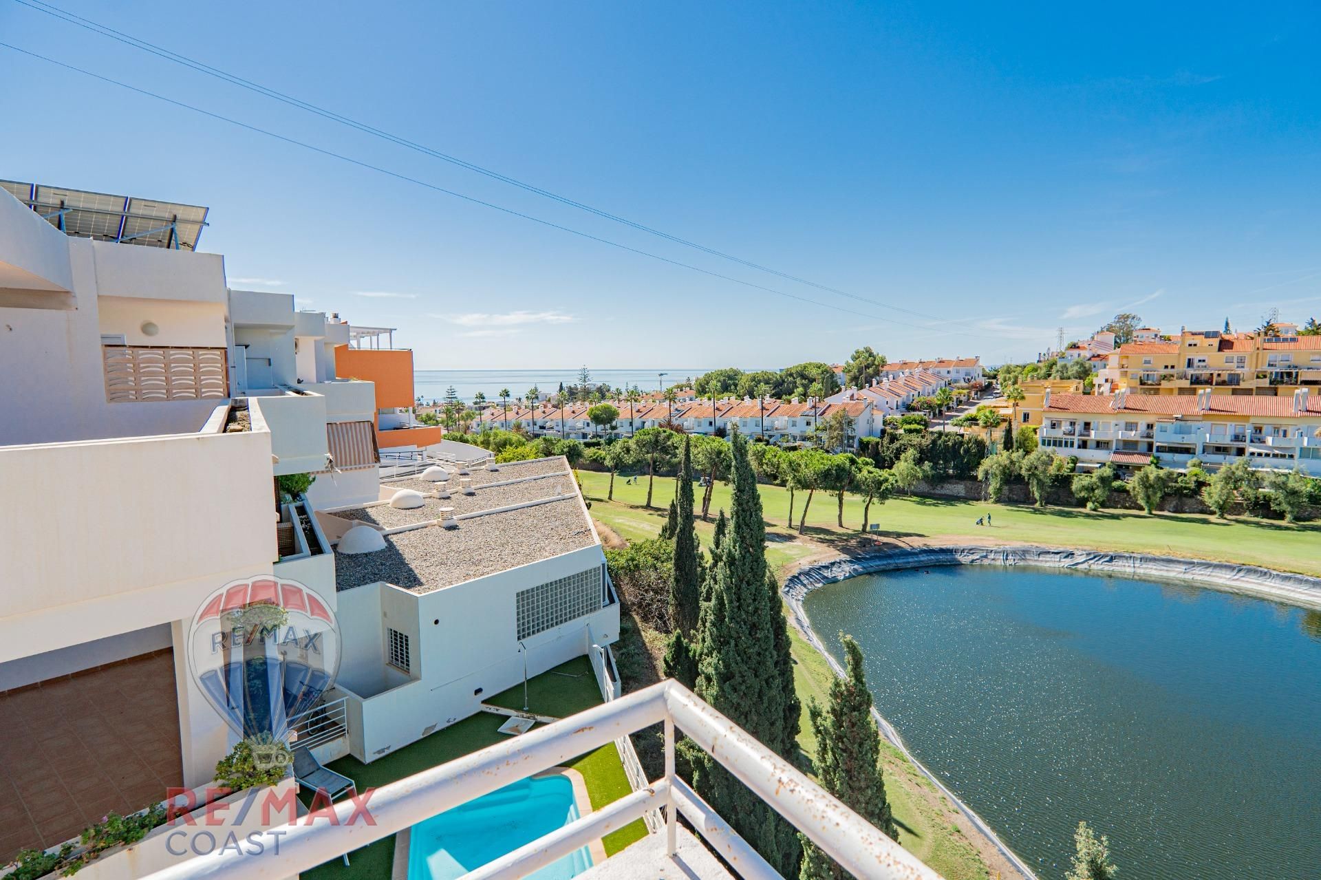 Jardí de Casa adosada en venda en Rincón de la Victoria amb Jardí privat