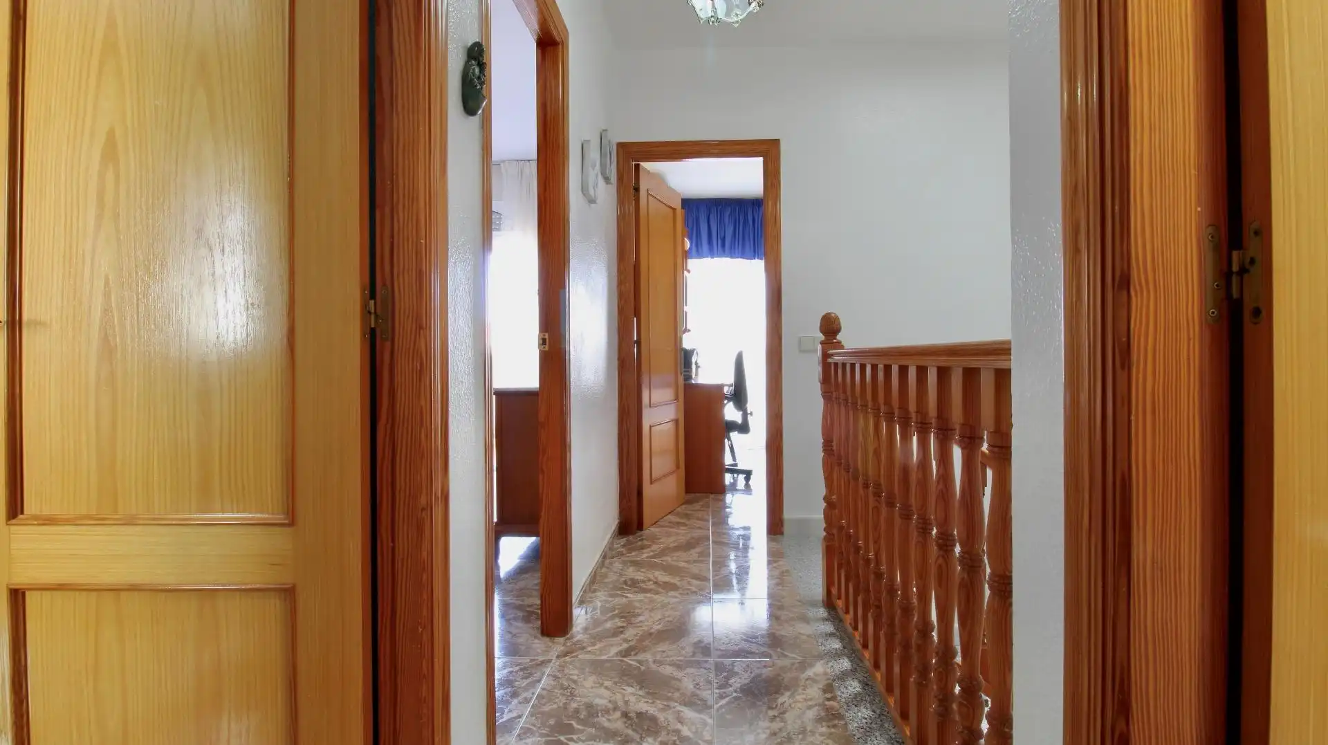 Casa adosada en venta en Roquetas de Mar con Aire acondicionado, Terraza y Trastero