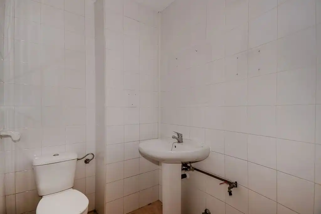 Commercial properties for sale in Calle Gallego, Puente Tocinos