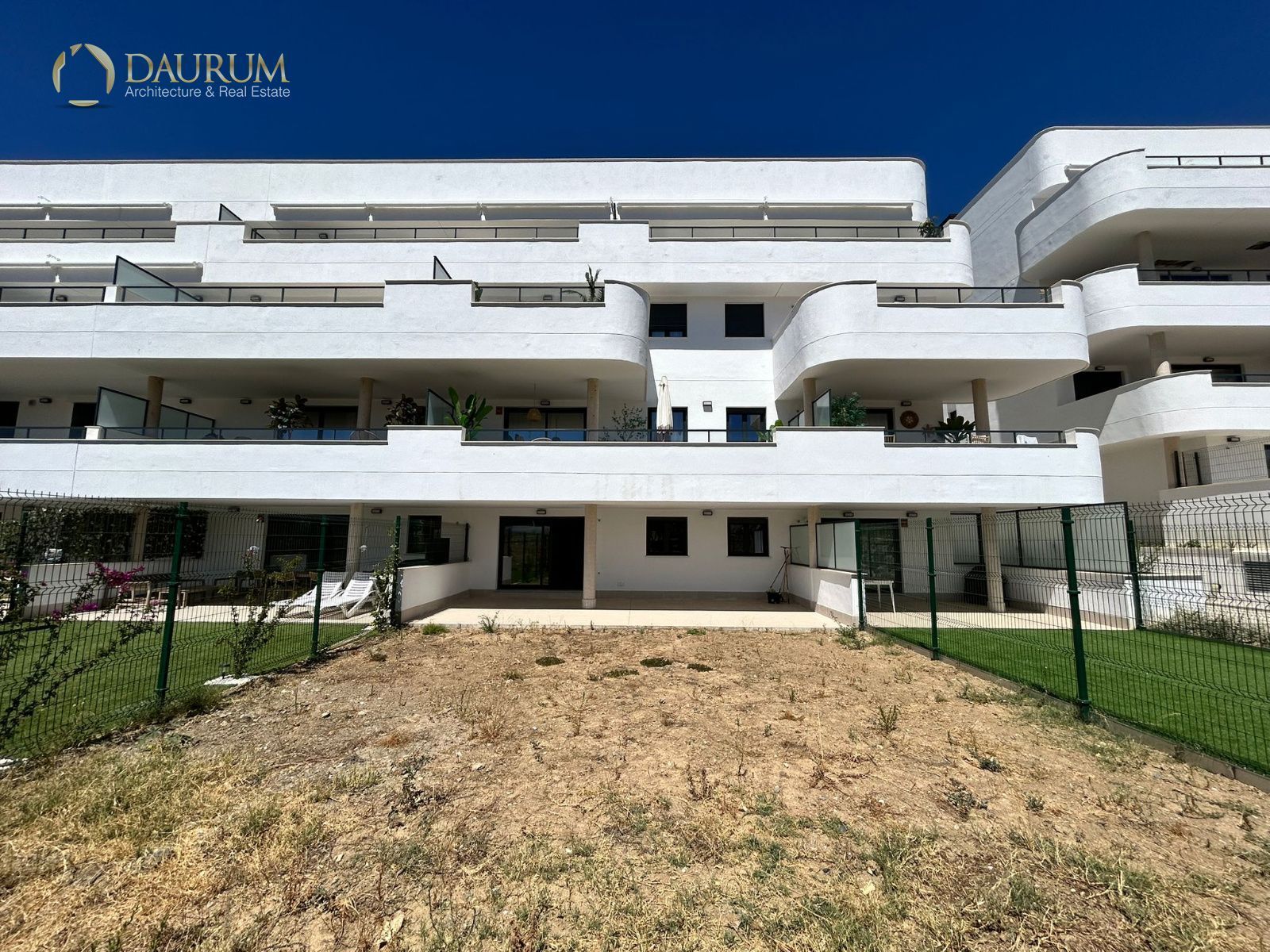 Exterior view of Flat for sale in Estepona  with Air Conditioner, Heating and Private garden