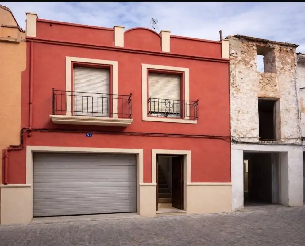 Außenansicht von Country house zum Verkauf in Sagunto / Sagunt mit Heizung, Terrasse und Abstellraum