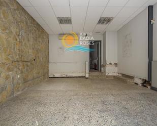 Premises for sale in Llançà