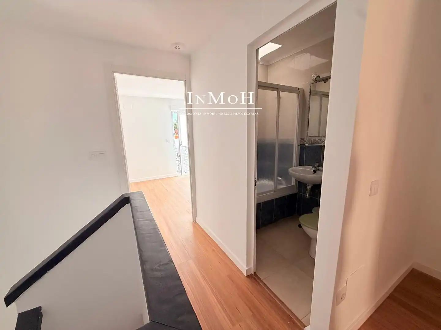 Casa adosada en venta en San Fernando con Balcón y Alarma