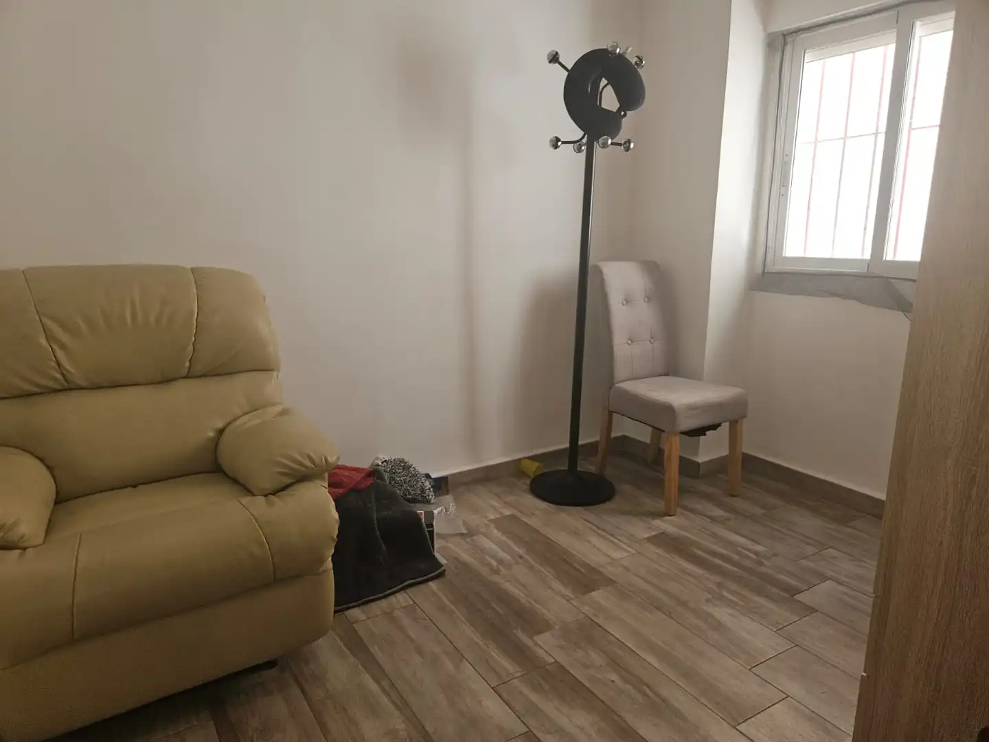 Sala d'estar de Pis en venda en Alicante / Alacant amb Aire condicionat, Calefacció i Moblat