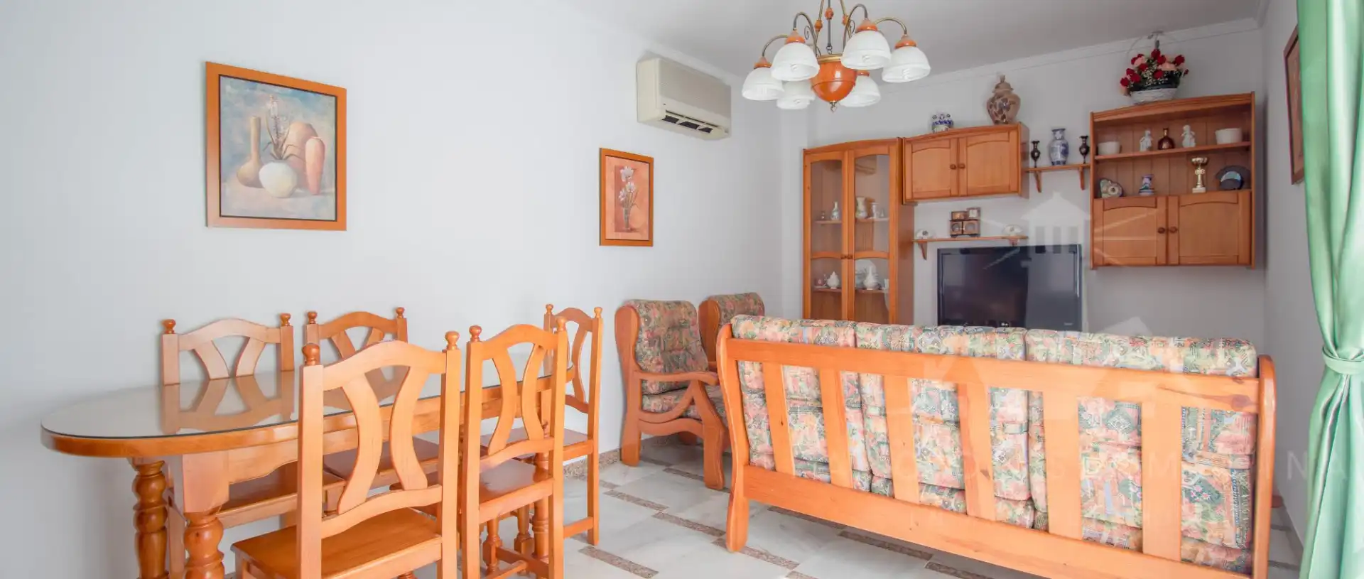 Comedor de Casa adosada en venta en Chipiona con Aire acondicionado, Trastero y Amueblado