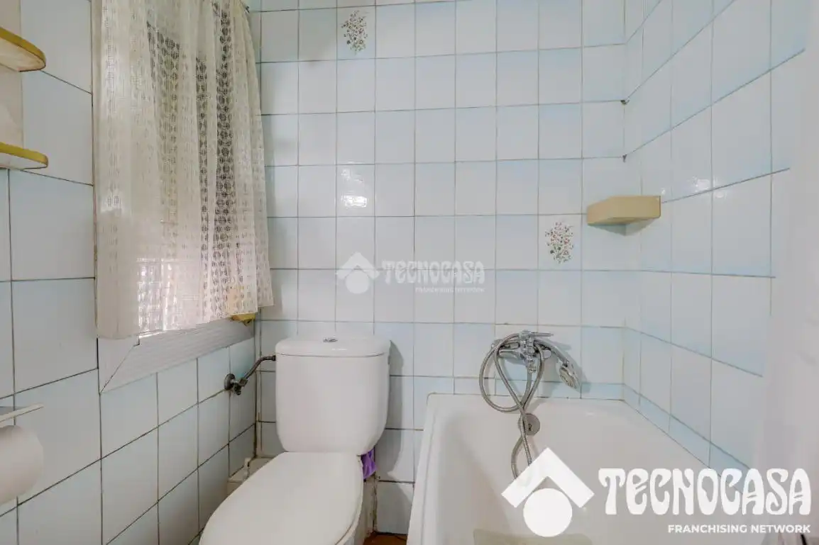 Bathroom of Flat for sale in Can Feu - Gràcia