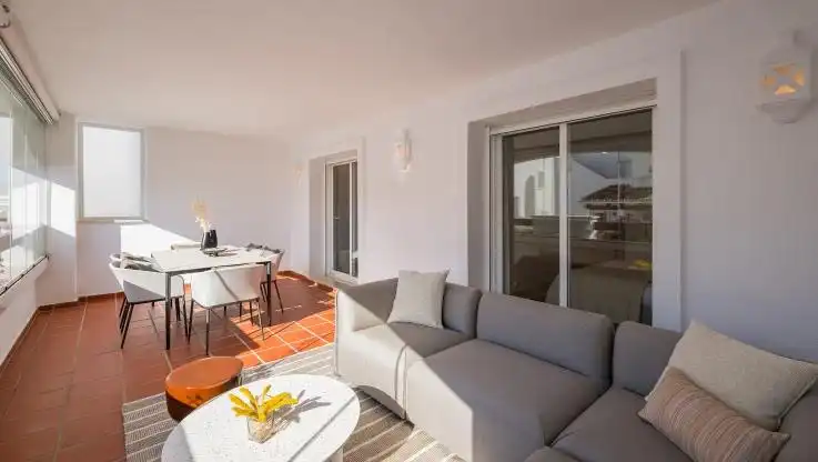 Apartment with pool for sale in Nueva Andalucía, imagen 2
