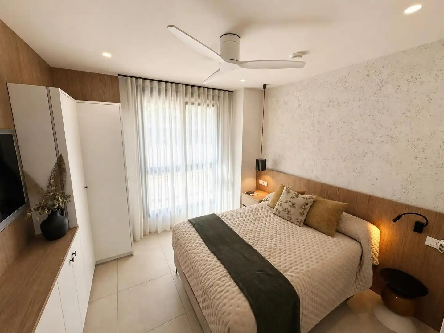 Apartament amb piscina en venda a Avenida Avenida Mar de Alborán 15, imagen 13
