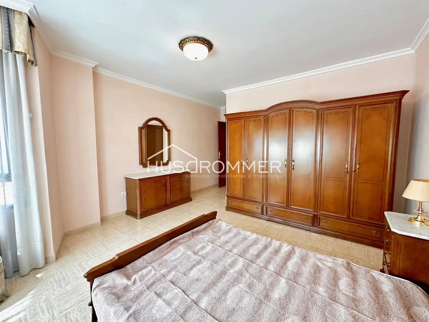 Houses for sale in calvario, El Pilar