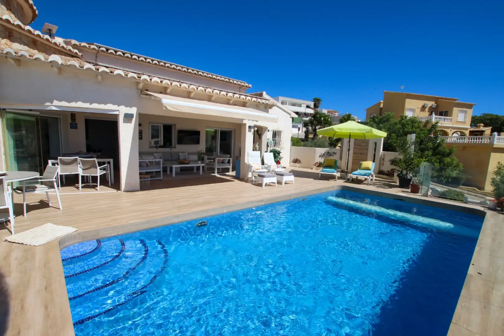 Chalet con piscina en venta en Cumbre del Sol, imagen 37