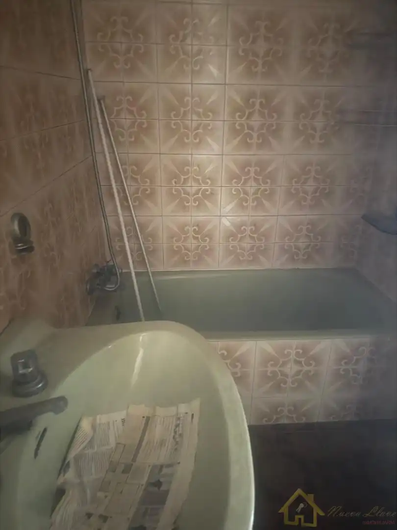 Baño de Piso en venta en Lugo con Calefacción y Terraza