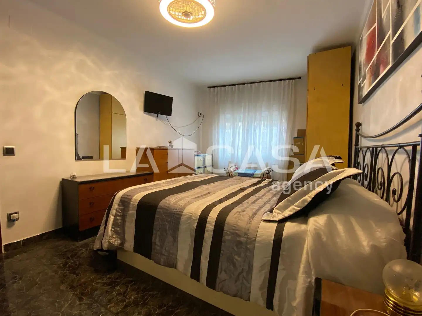 Habitación de Piso en venta en Santa Coloma de Gramenet con Calefacción y Balcón