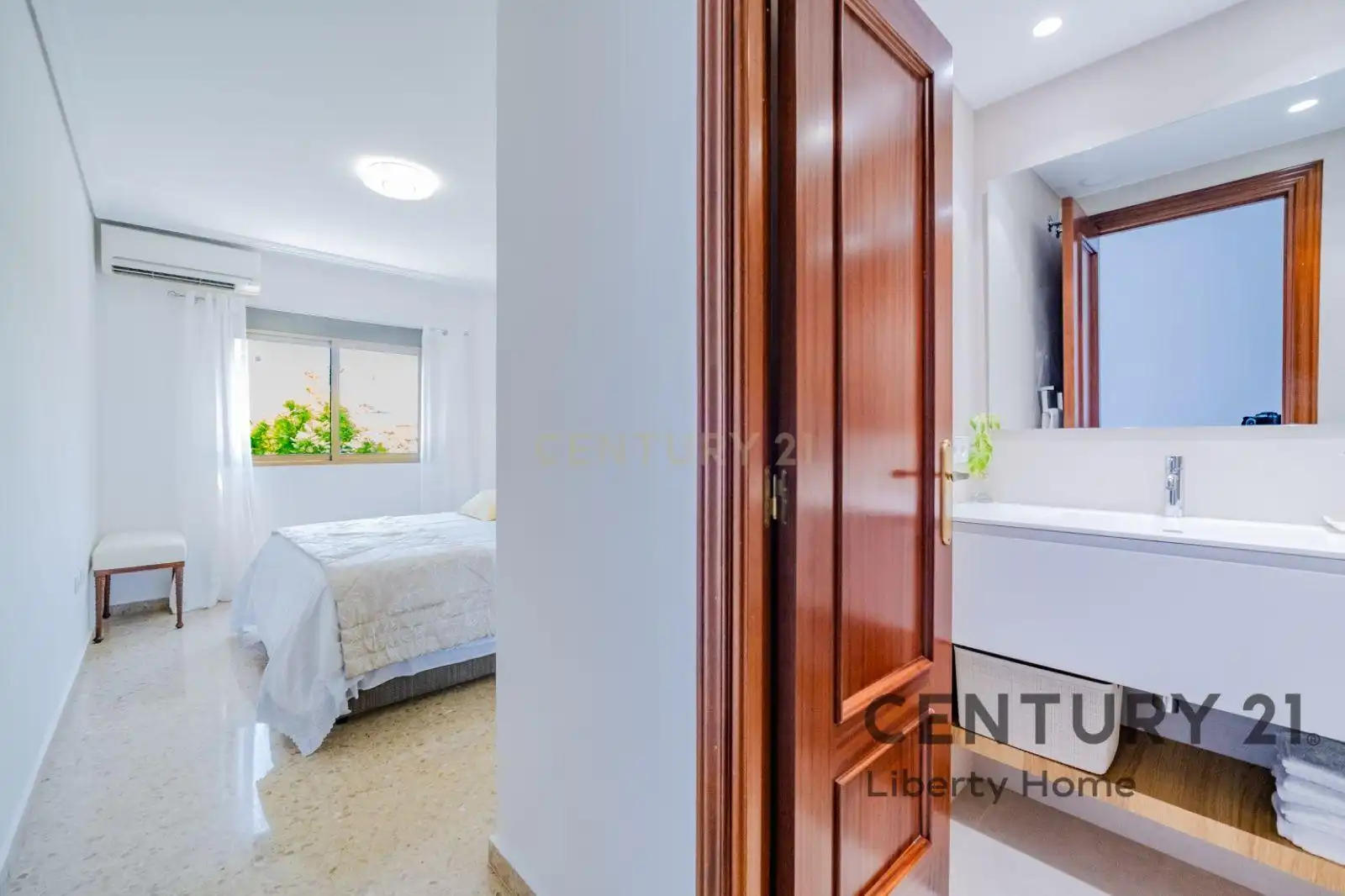 Apartamento en venta en Carrer del Doctor Marañón, 12, València, Spain, 10, Favara