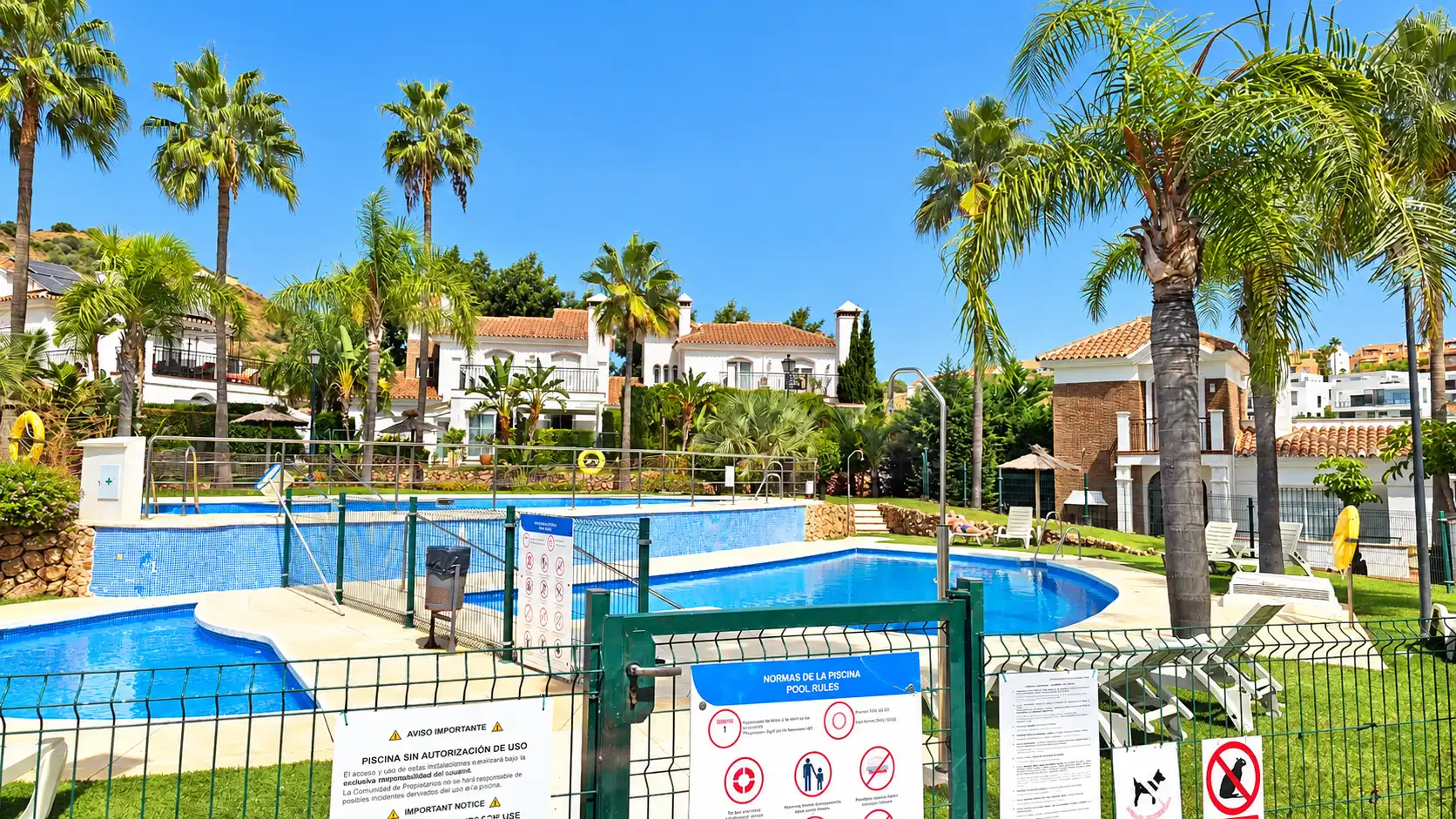 Terraced house with pool for sale in Riviera del Sol, imagen 35