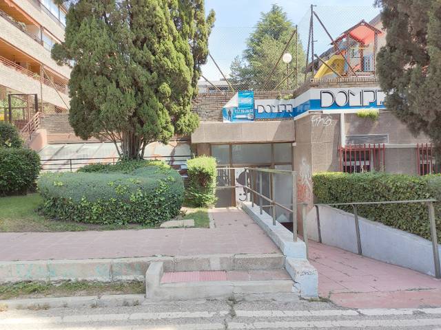 Local comercial en Venta en Calle de Yucatán en Yucatán - Las Cornisas