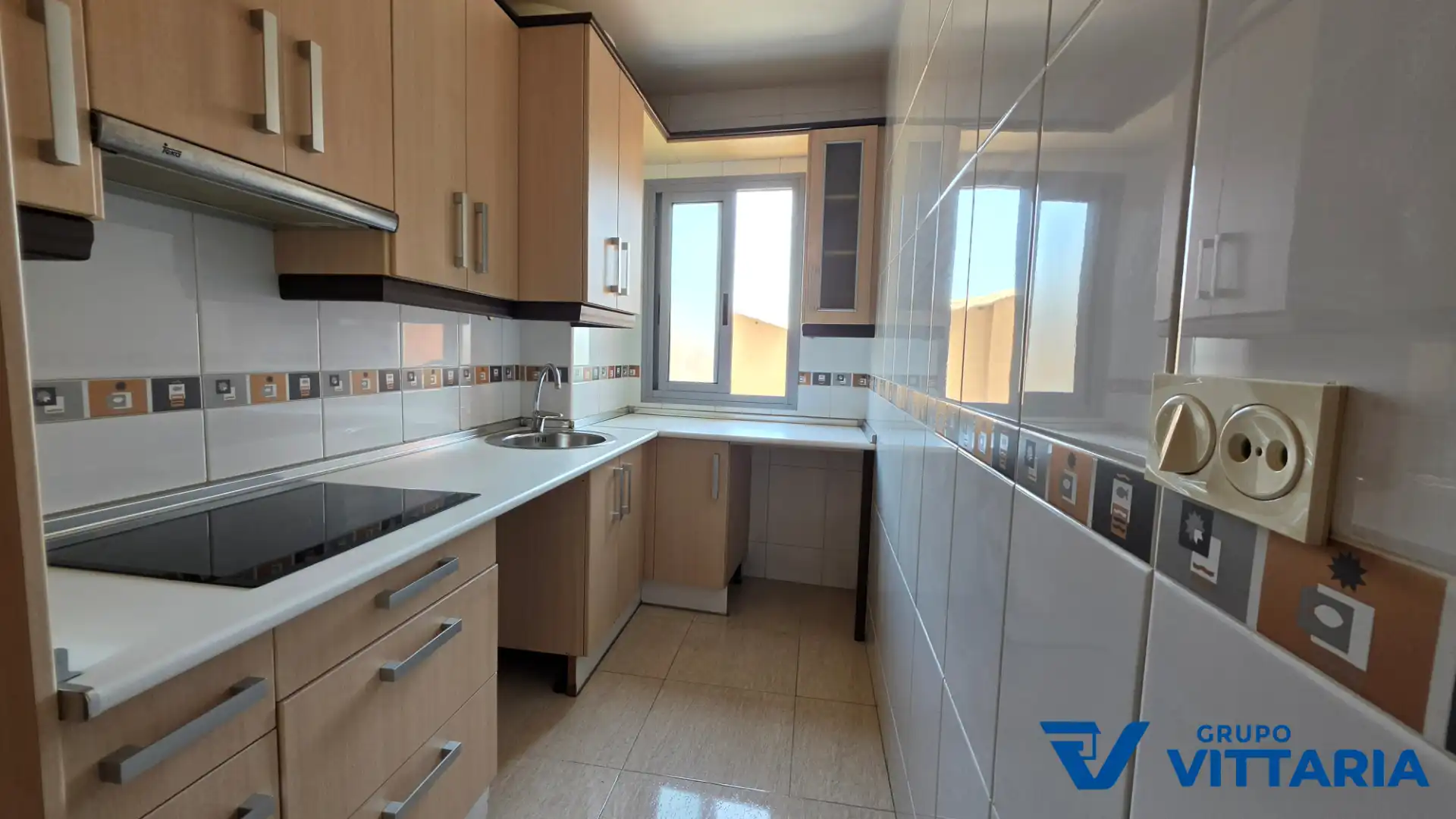 Cocina de Piso en venta en Almería con Aire acondicionado