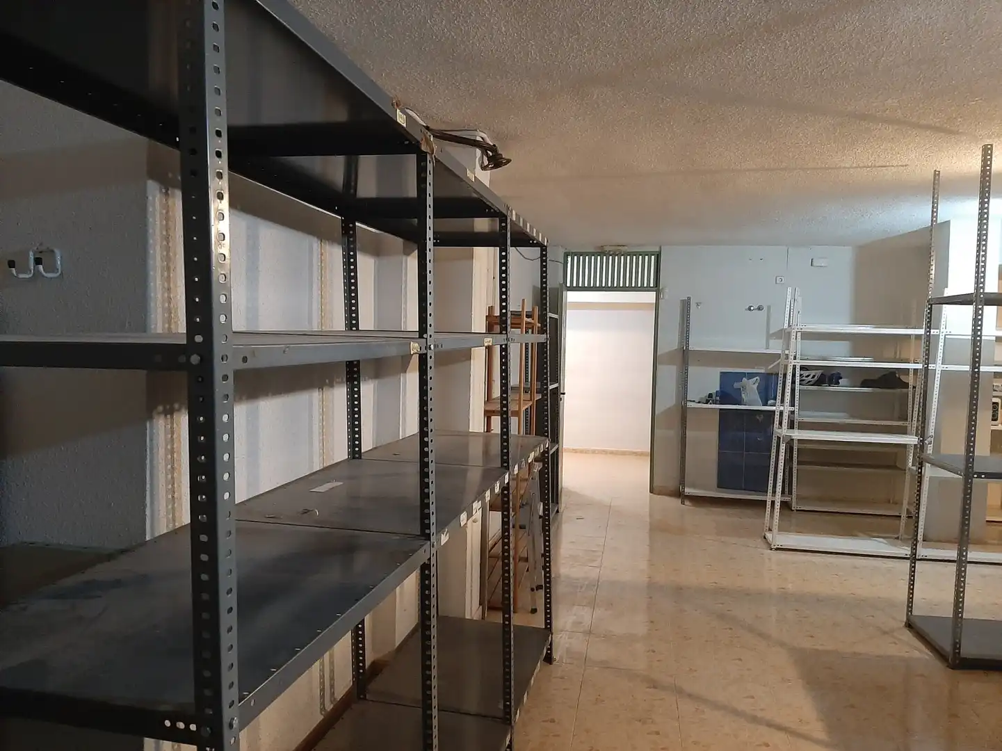 Local comercial de lloguer a Estación - Parque O'Donnell, imagen 20
