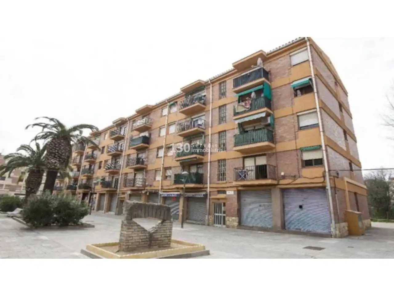 Vista exterior de Pis en venda en Tarragona amb Balcó