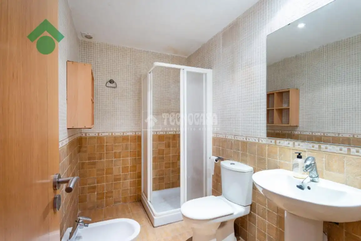 Baño de Casa adosada en venta en Almuñécar con Aire acondicionado, Terraza y Amueblado
