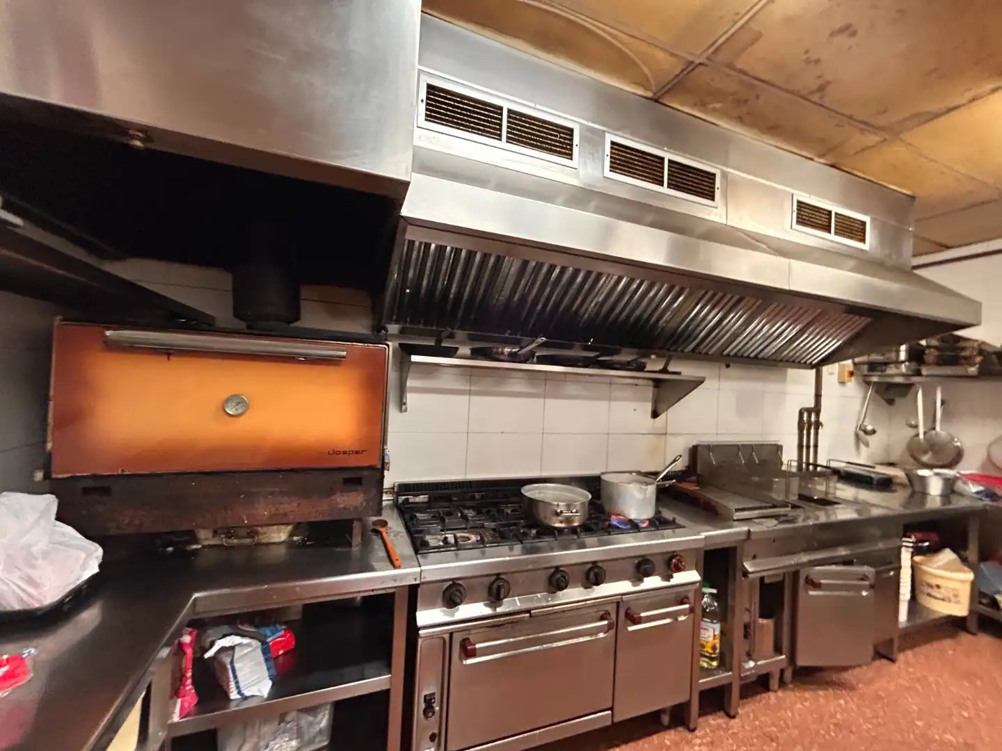 Cocina de Local en venta en Viladecans con Aire acondicionado, Calefacción y Terraza