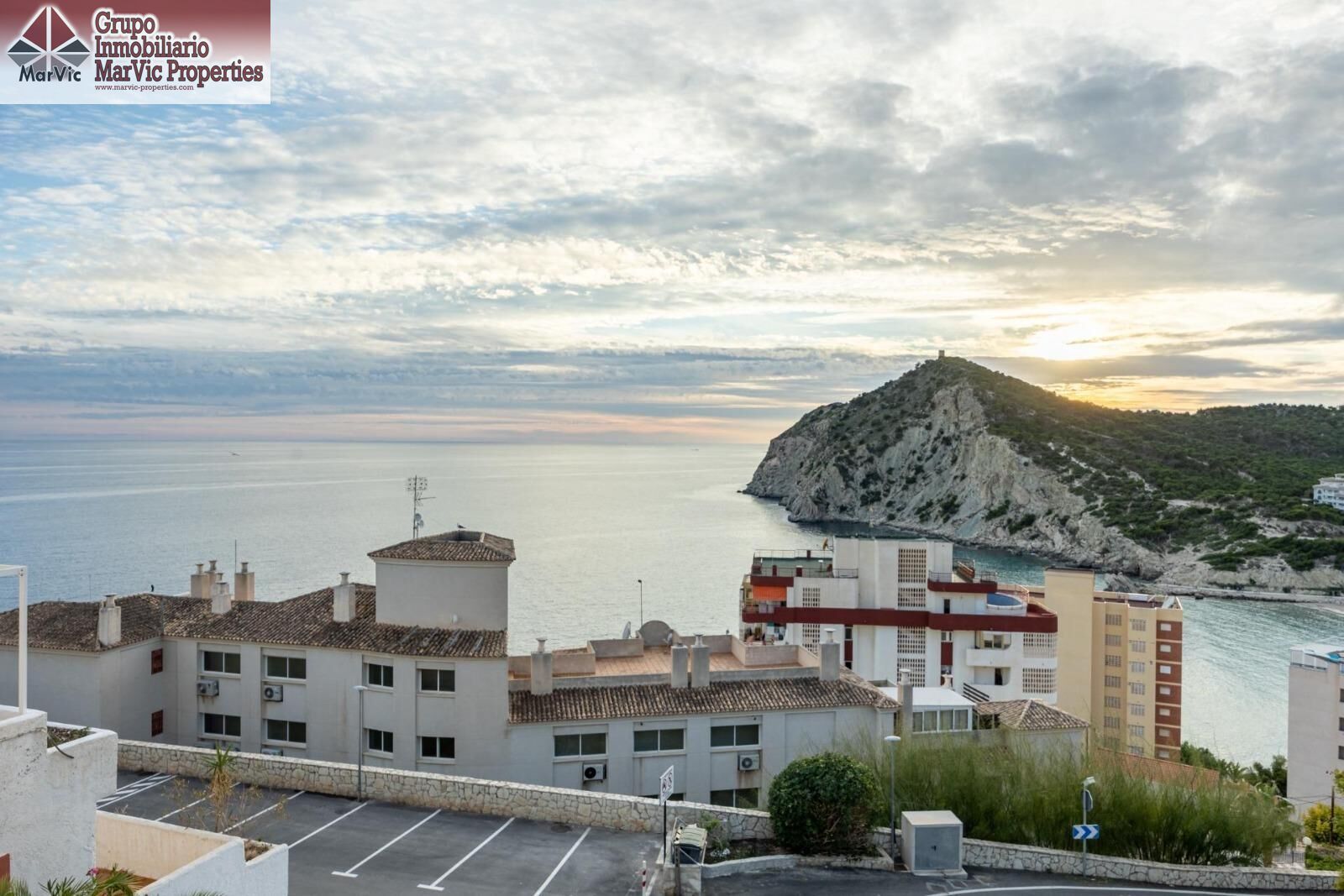Exterior view of Flat for sale in Benidorm  with Air Conditioner, Terrace and Community pool