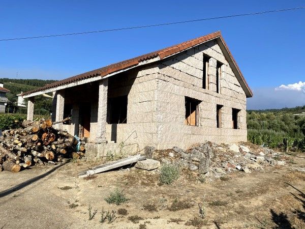 Exterior view of House or chalet for sale in Leiro  with Private garden, Terrace and Storage room