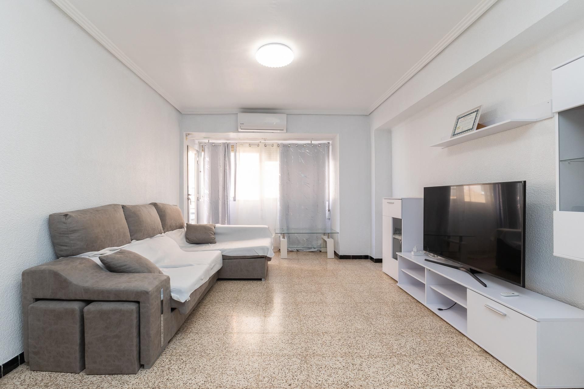 Living room of Flat for sale in Sagunto / Sagunt  with Air Conditioner, Heating and Balcony