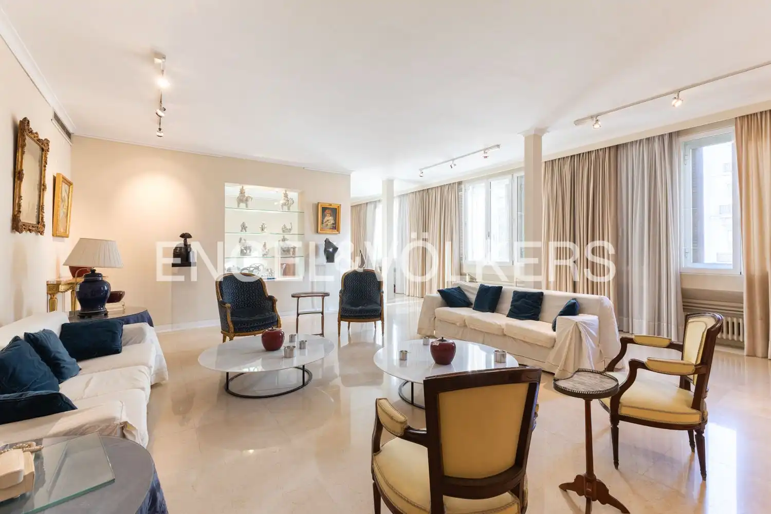 Sala de estar de Piso en venta en Valencia con Aire acondicionado, Calefacción y Balcón
