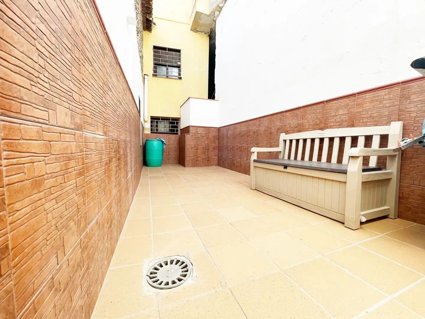 Terrassa de Casa o xalet en venda en Viñuela amb Moblat i Balcó