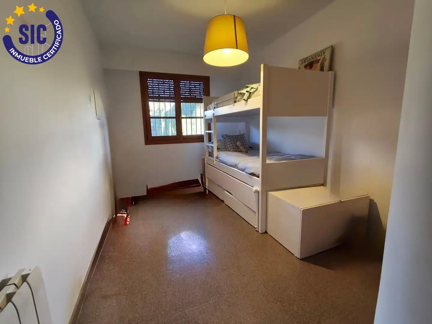 Bedroom of Houses for sale in Torrent  with Air Conditioner, Heating and Private garden
