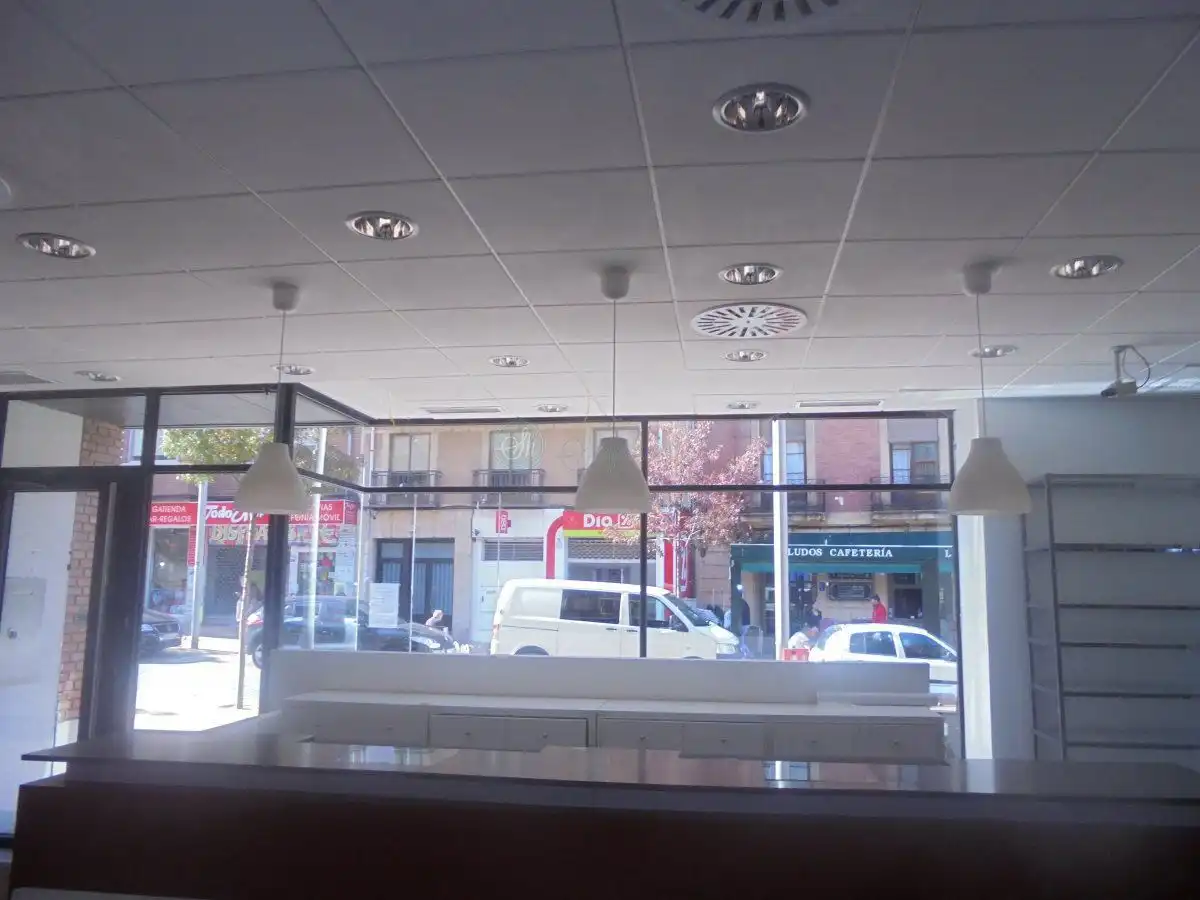 Gewerbefläche zur Miete in José Zorrilla - Padre Claret, imagen 9