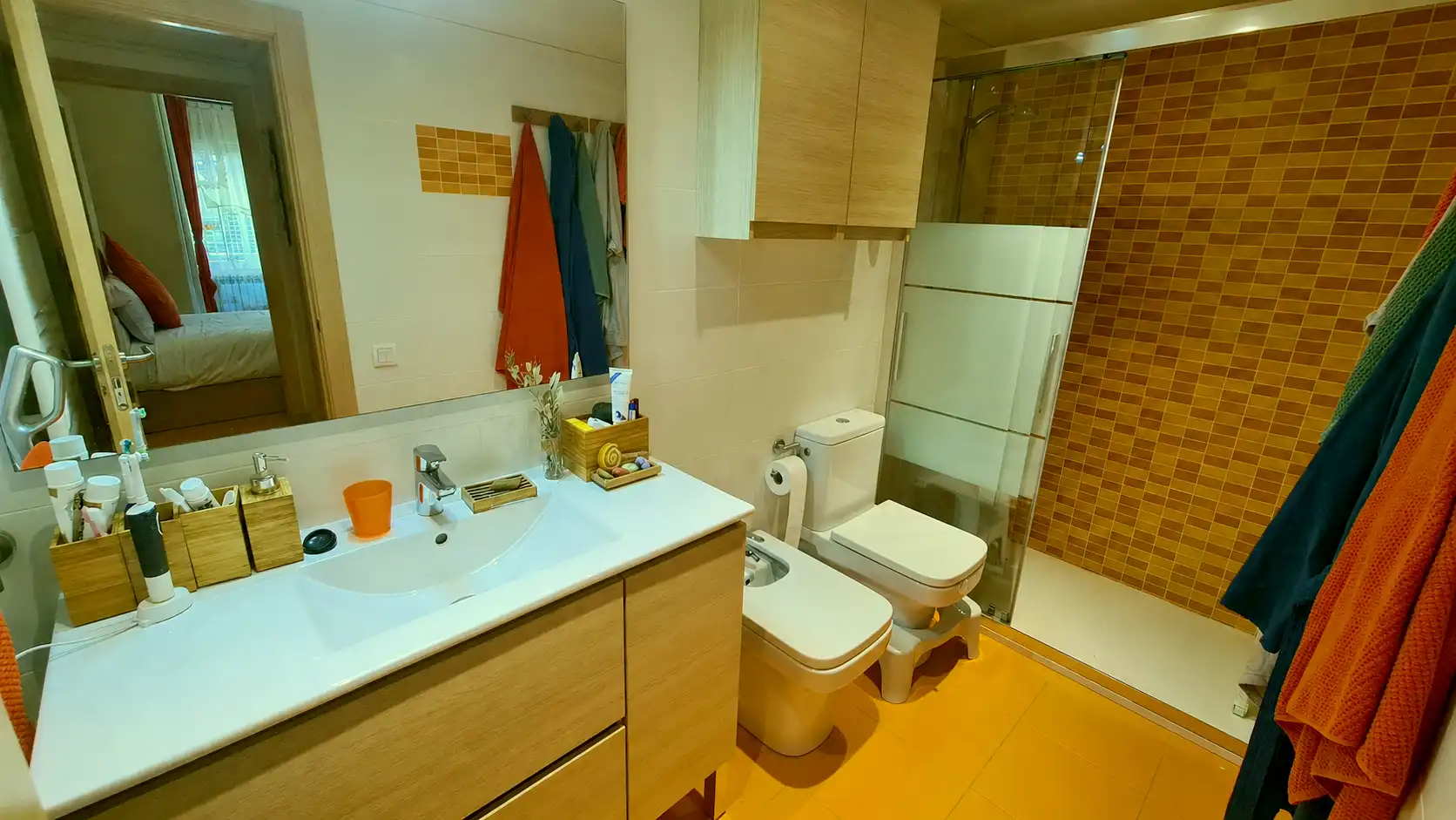 Baño de Planta baja en venta en Barcelona con Aire acondicionado, Calefacción y Terraza