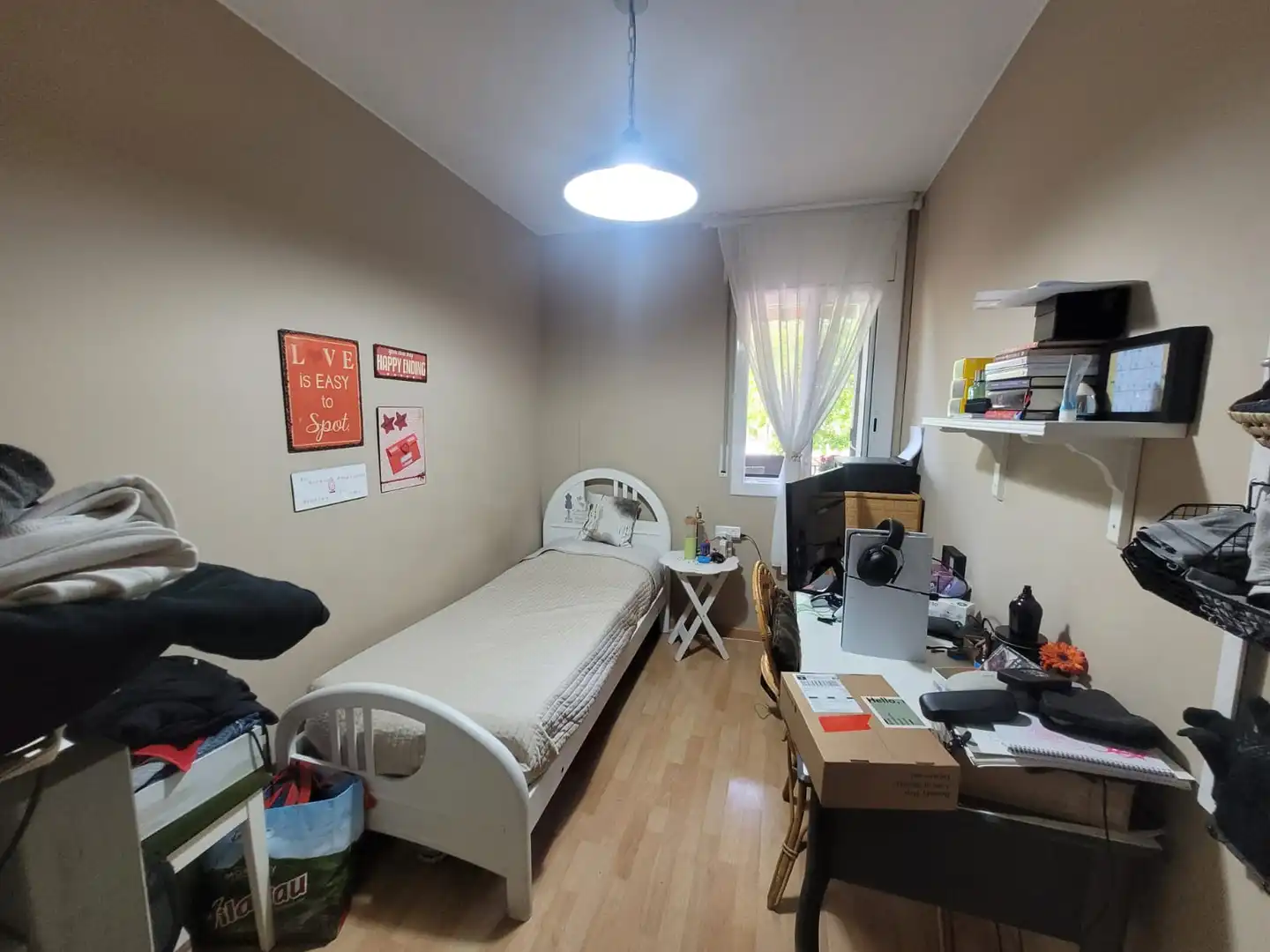 Habitación de Piso en venta en Martorell con Aire acondicionado, Parquet y Horno