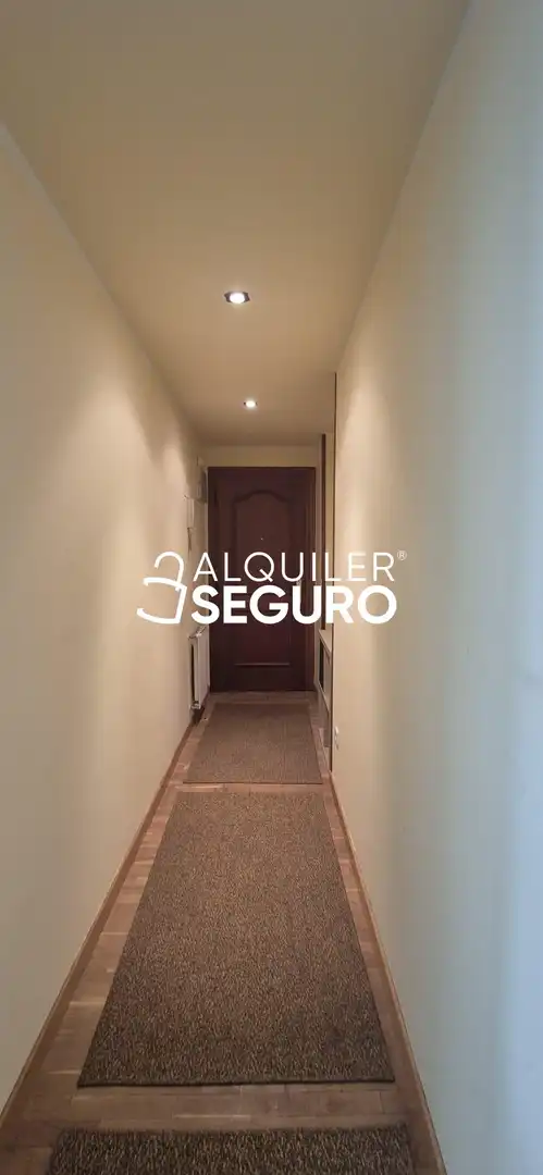 Loft de alquiler en Oviedo  con Calefacción y Amueblado