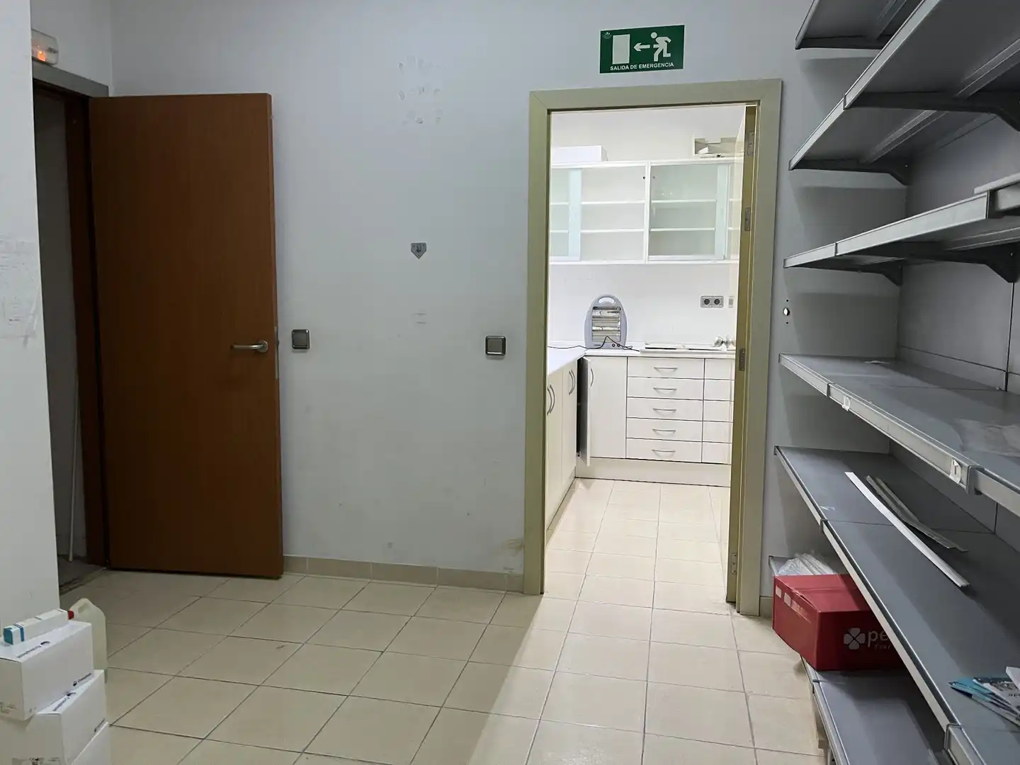 Locale commerciale in vendita a Sant Josep - Zona Hospital, imagen 10
