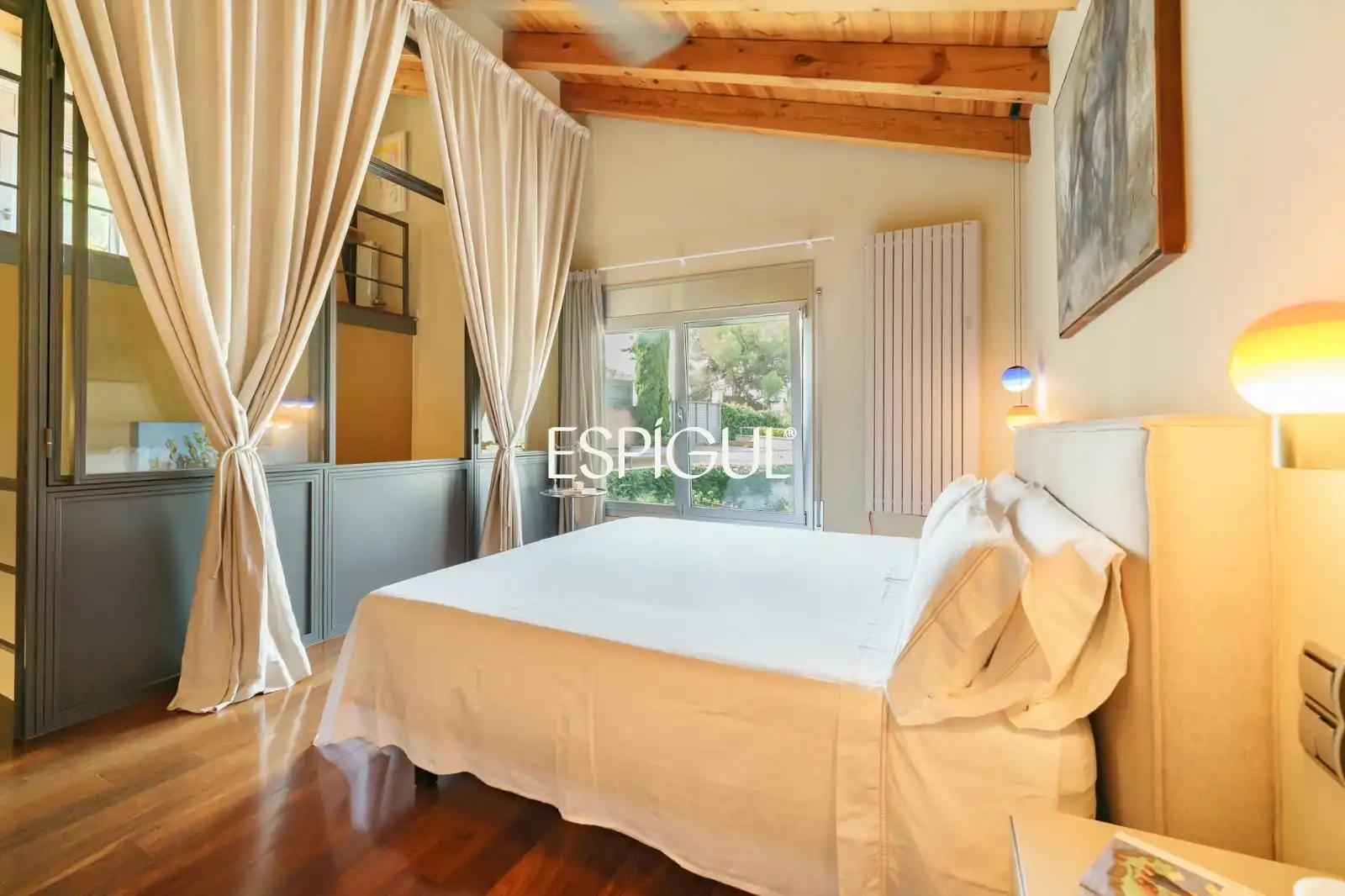 Habitación de Casa o chalet en venta en Molins de Rei con Aire acondicionado, Calefacción y Jardín privado