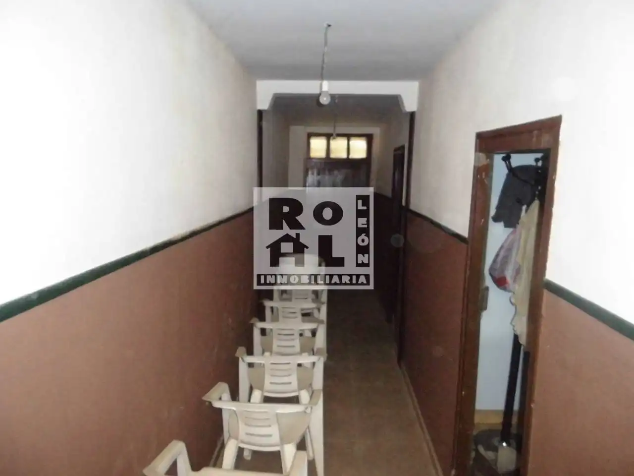 Casa o xalet en venda en Valdefresno amb Jardí privat