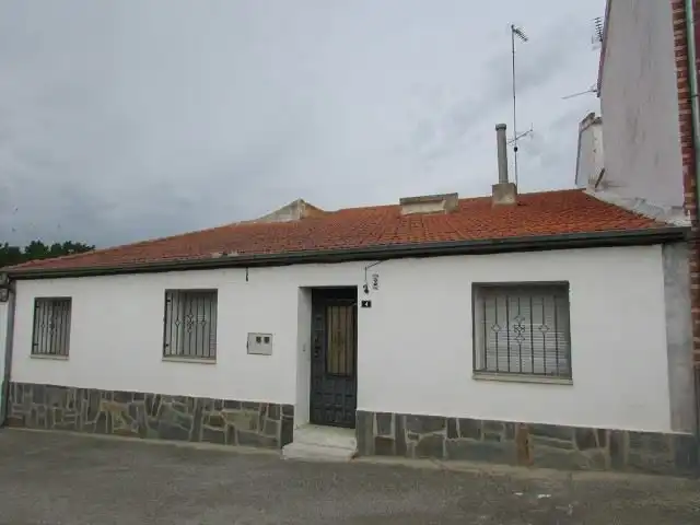 Vista exterior de Casa o chalet en venta en Valdecarros, Salamanca